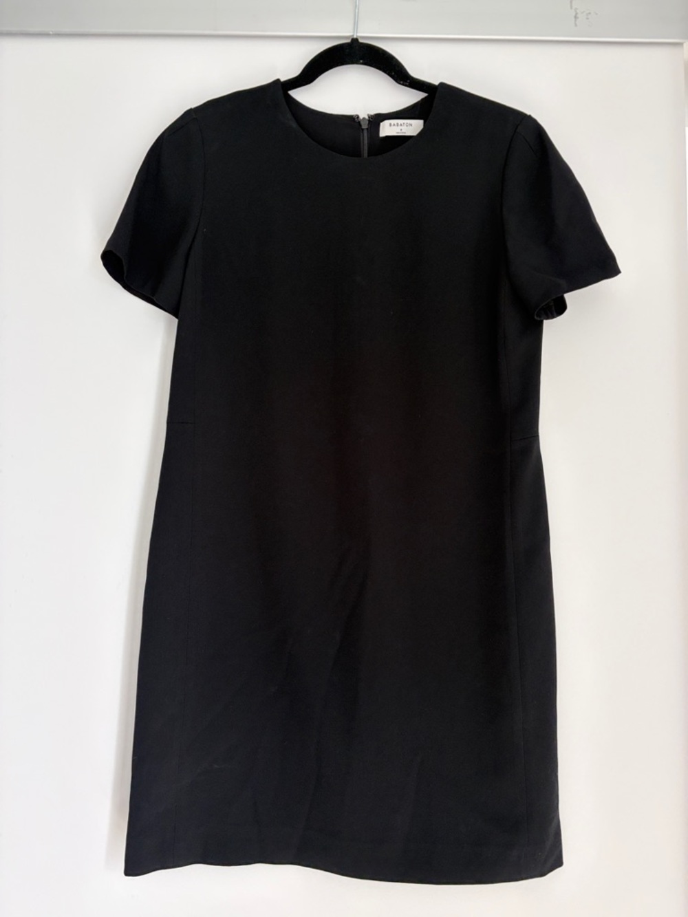 Babaton Black Short Sleeve Mini Shift Dress